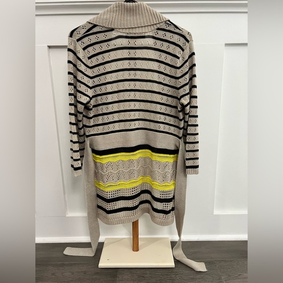 The Limited Cream Yellow Black Striped Open Front Belted Cardigan Sweater sz Med - Picture 9 of 9